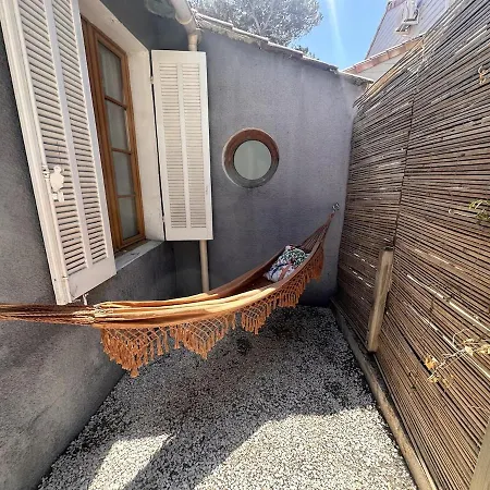 Charmante Maison De A Quelques Pas De La Vakantiehuis *