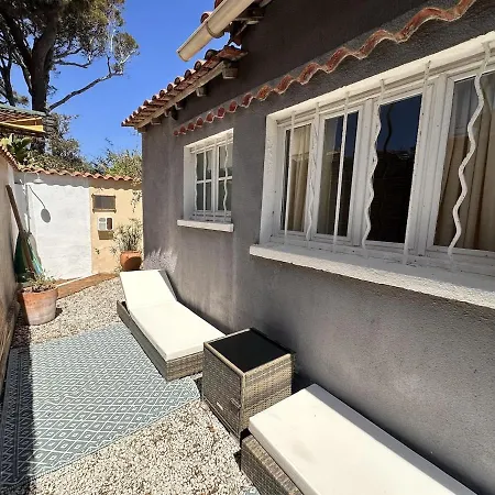Charmante Maison De A Quelques Pas De La Vakantiehuis *